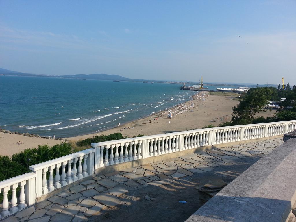 Sea Garden Apartment Burgas City Exterior foto